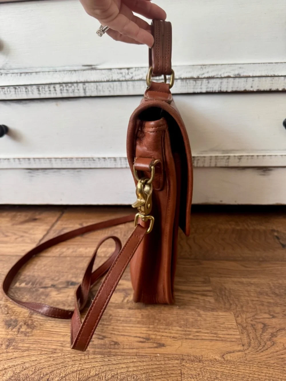 Vintage Coach Station Crossbody Turn lock 5130 British Tan Leather 1990s USA - Picture 3 of 14